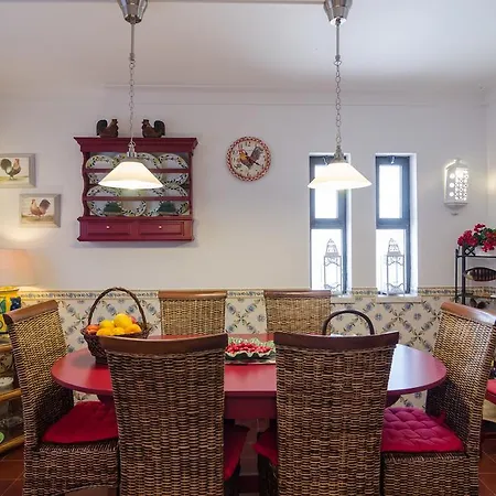 ヴィラ Spacious Villa For 10 With Private Pool Near Albufeira